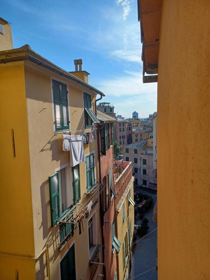 La Graziosa Del Carmine Apartment Genoa Bagian luar foto